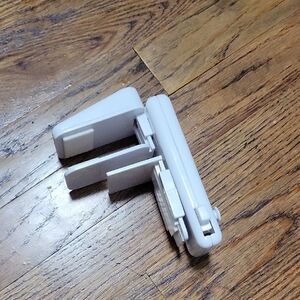 Saety 1st White Kids Safety Toilet Lid Stopper